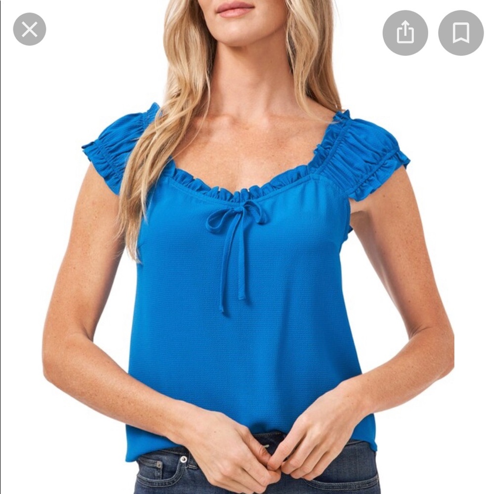 NWT! CeCe Sweetheart Ruffle Neck Top, Blue size Large.